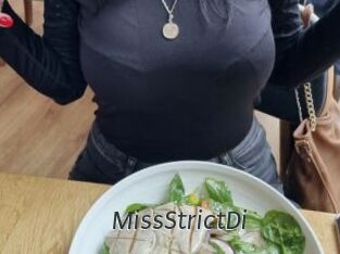 MissStrictDi
