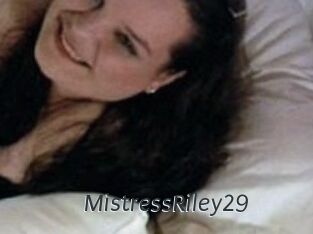 MistressRiley29