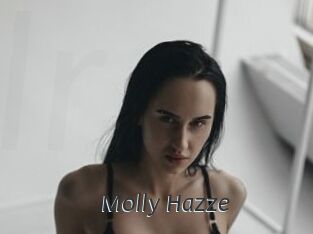 Molly_Hazze