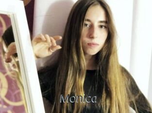 Monica_