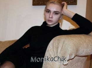 MonikaChik Ligne Rose