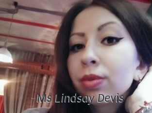 Ms_Lindsay_Devis