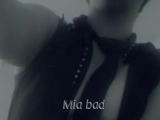 Mia_bad