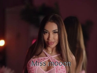 Miss_mooon