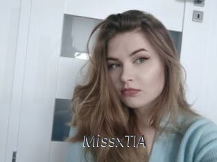 missxTIA Ligne Rose