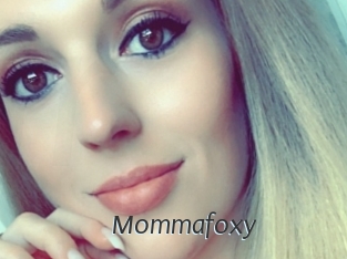 Mommafoxy