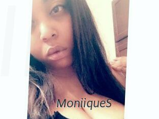 MoniiqueS