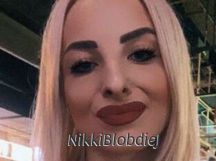 NikkiBlobdieJ Ligne Rose