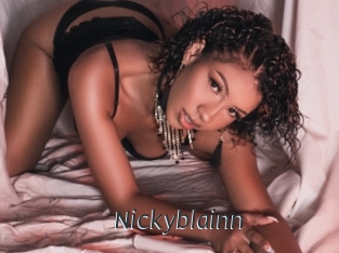 nickyblainn Ligne Rose