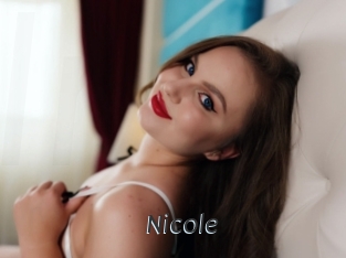 nicole Ligne Rose