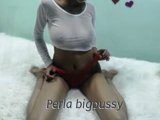 Perla_bigpussy