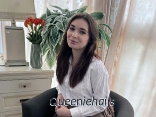 Queeniehails