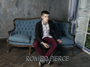 ROMEO_PIERCE Ligne Rose