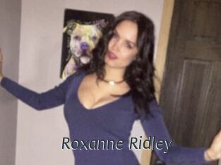 Roxanne_Ridley Ligne Rose