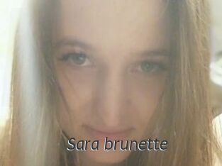 Sara_brunette