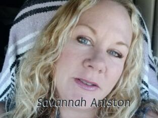 Savannah_Aniston Ligne Rose