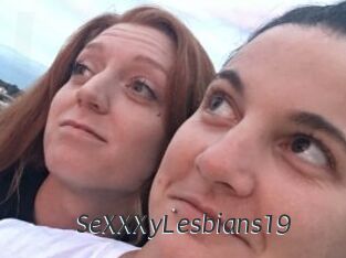 SeXXXyLesbians19