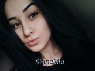 ShineMia