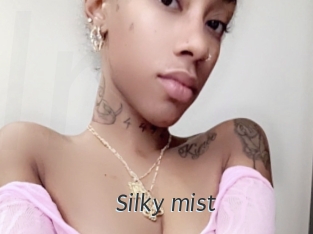 silky_mist Ligne Rose