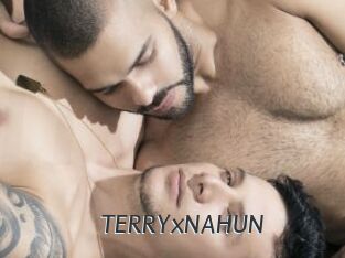 TERRYxNAHUN Ligne Rose