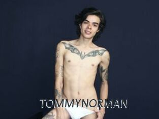 TOMMYNORMAN Ligne Rose