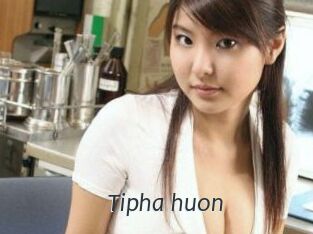 Tipha_huon