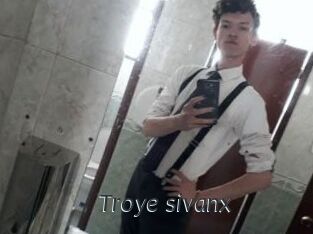 Troye_sivanx