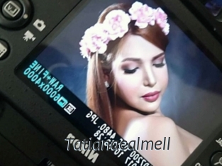 tatianacalmell Ligne Rose