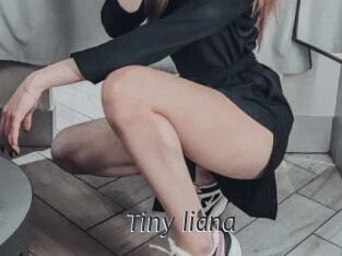tiny_liana Ligne Rose