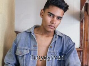 troyesiivan Ligne Rose