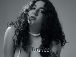 Tuti_lee