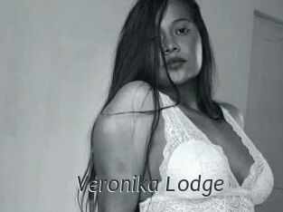 Veronika_Lodge