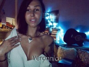 Veronnica