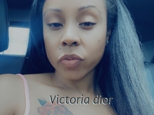 Victoria_dior