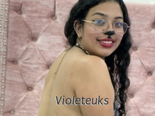 Violeteuks