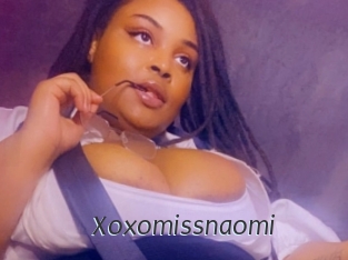 xoxomissnaomi Ligne Rose