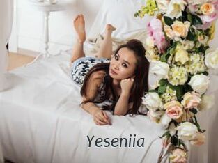 Yeseniia Ligne Rose