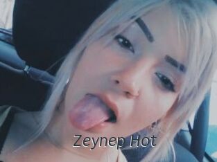 Zeynep_Hot